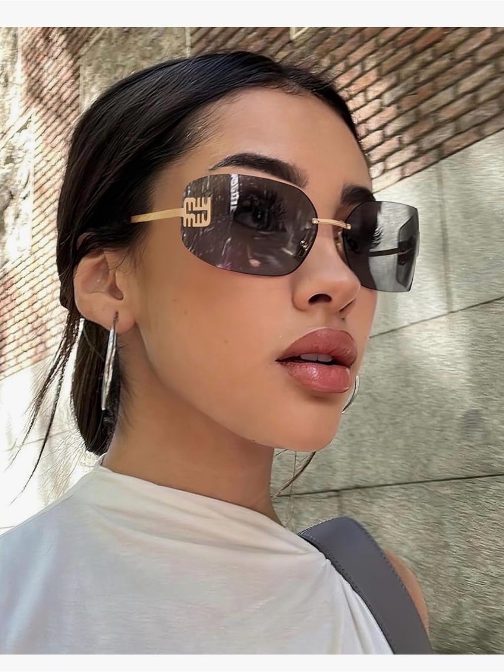Source Unknown Gold-Arm Rimless Sunglasses with Gray Lenses